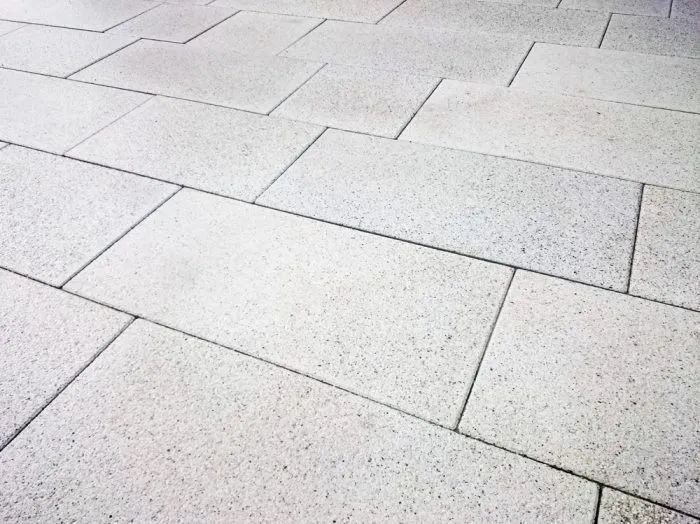 decorative-concrete-floor-finishes-e1507813219428