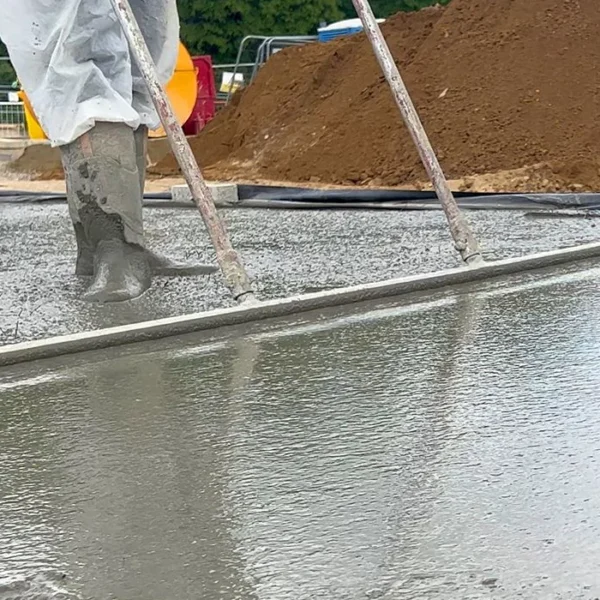 self-compacting-concrete-floor-screeding-64ef4fec05df2